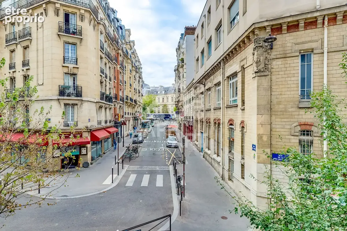 À deux pas de la Place Gambetta, charmant 2 pièces de 50 m² - photo 7