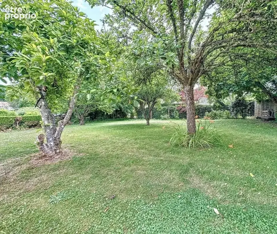 Photo Terrain à Maulette au prix de 125 000€