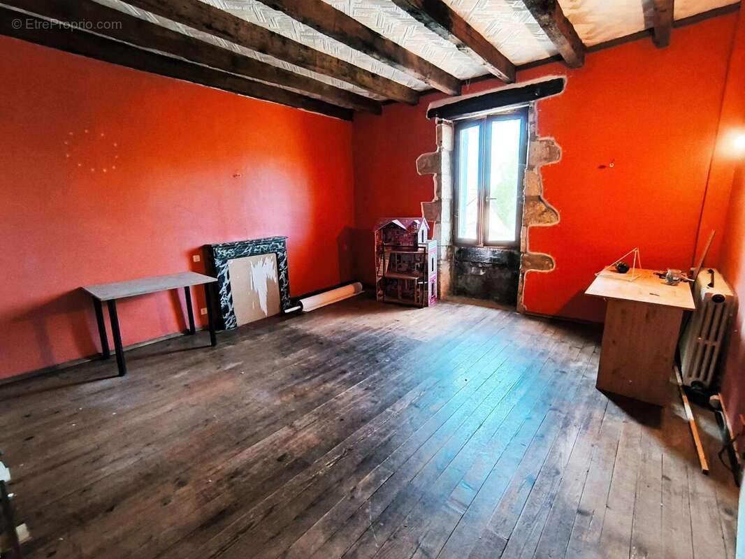 Maison 111 m² à Mauzens-Et-Miremont  - photo 9