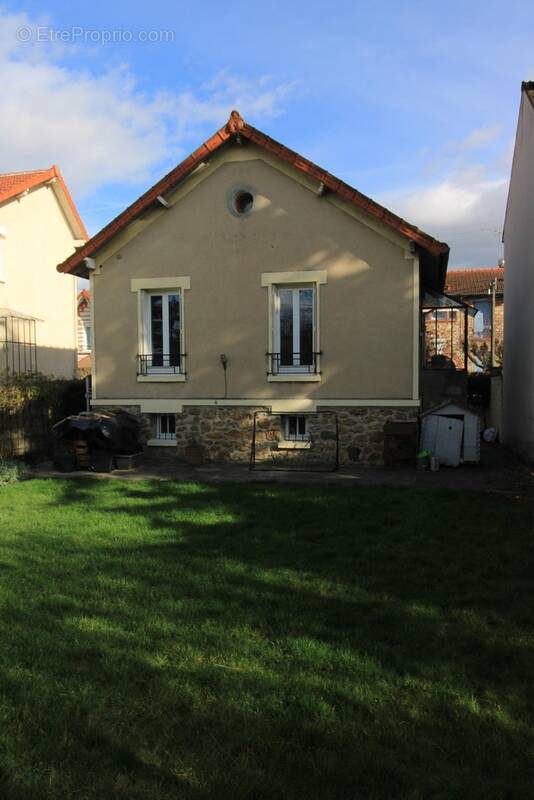 Maison à MONTGERON