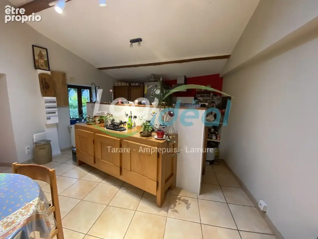Maison 4 pièces 105 m² à vendre à Amplepuis (69550) - photo 5