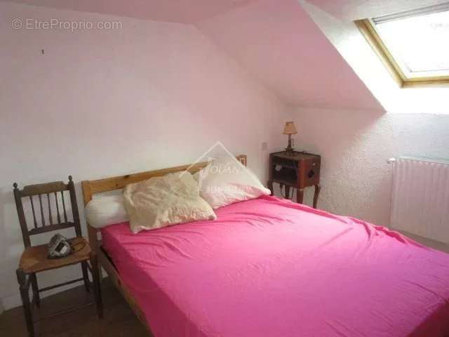 Maison à VARENNES-SUR-ALLIER