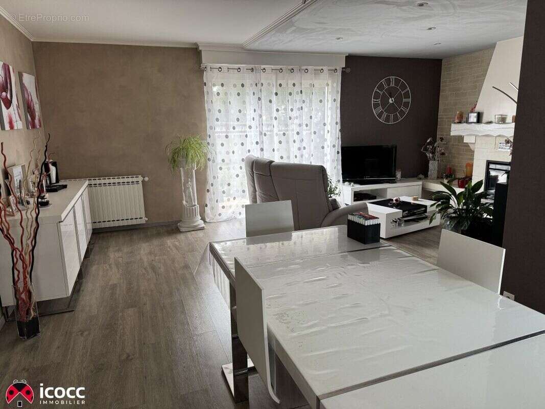 Maison à SAINT-MICHEL-EN-L'HERM