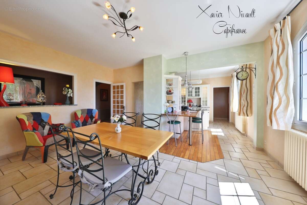 Maison à vendre 10 pièces MONCOUTANT (79) - photo 3