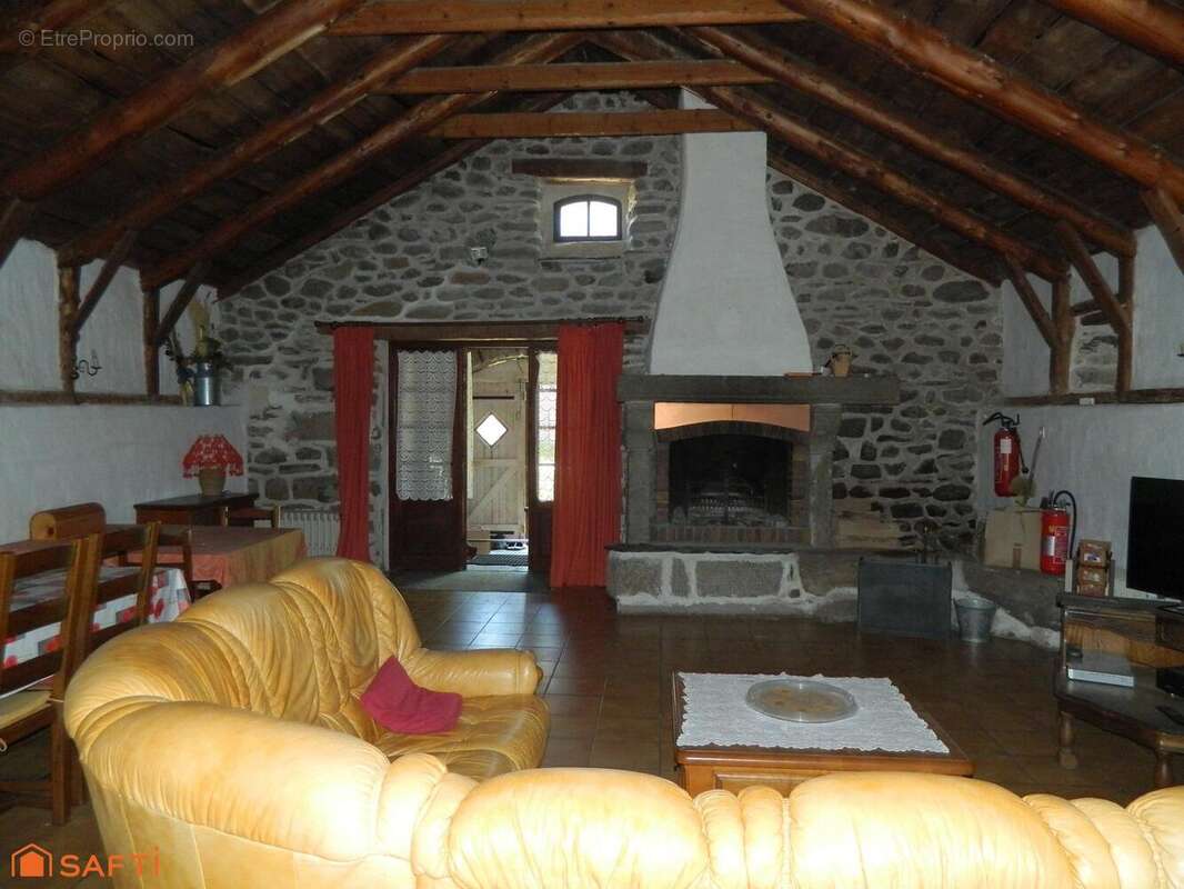 Maison 172 m² à Freycenet-La-Cuche  - photo 3