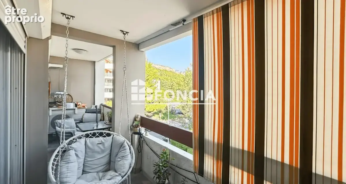 Appartement à VITROLLES