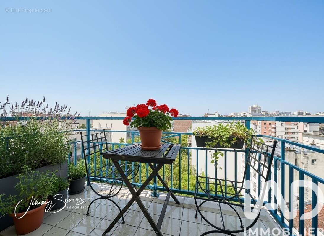 Photo 3 - Appartement à COURBEVOIE