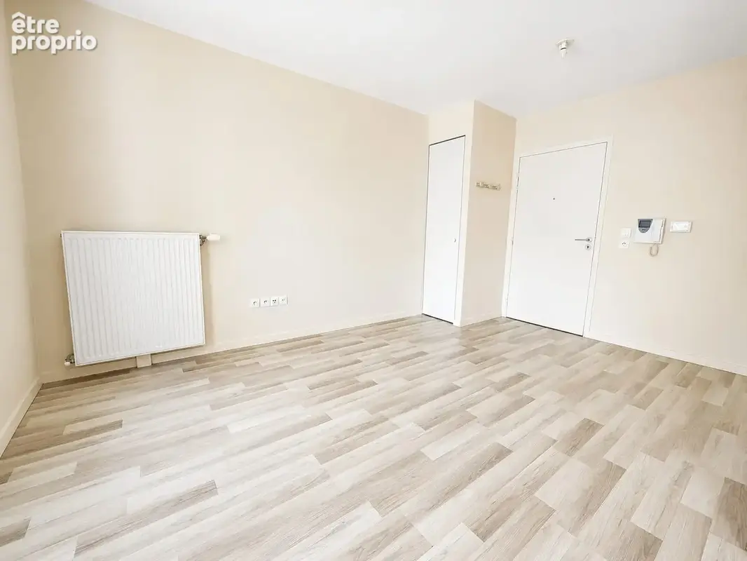 Appartement 2 pièces 44 m² à vendre à Guyancourt (78280) - photo 2