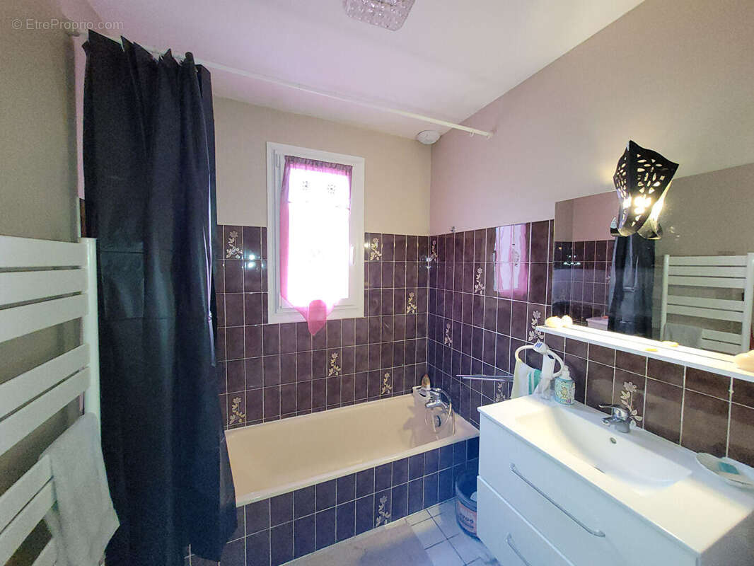 Maison à SAINT-LYE-LA-FORET