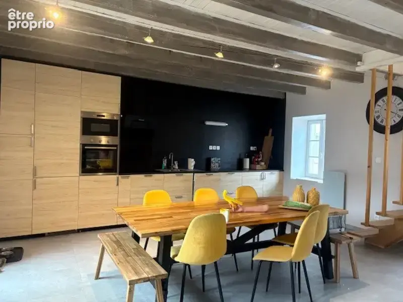 Maison de ville de 5 pièces principales - photo 3