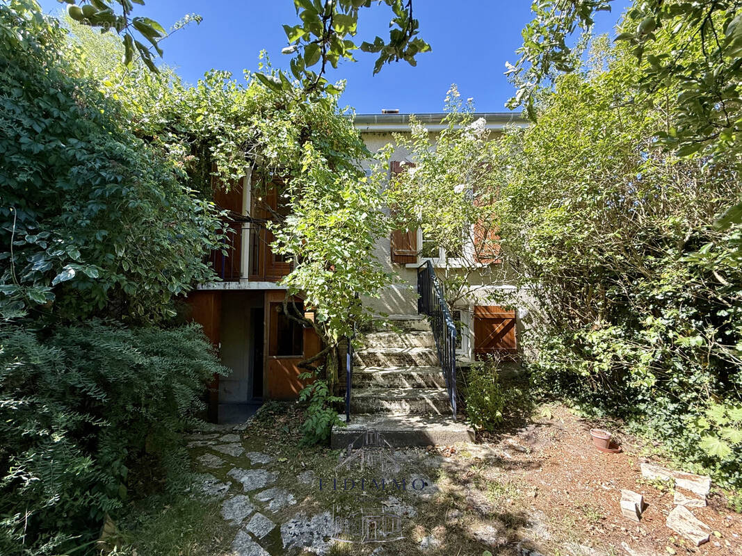 Maison à SUCY-EN-BRIE
