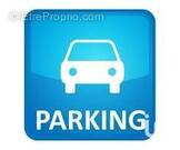 Photo 1 - Parking à MEAUX