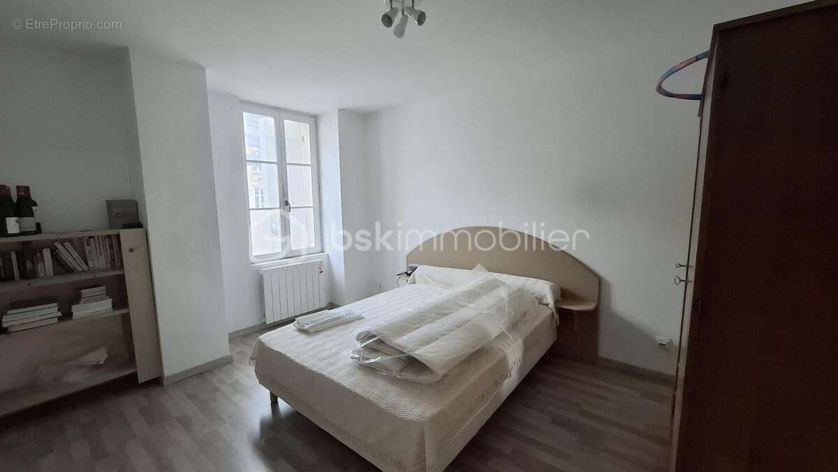 Appartement à MEREVILLE