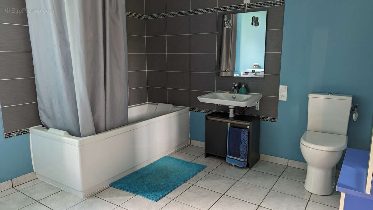 Maison à CHATEAU-CHINON(CAMPAGNE)