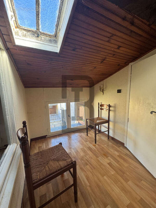 Maison à QUILLAN