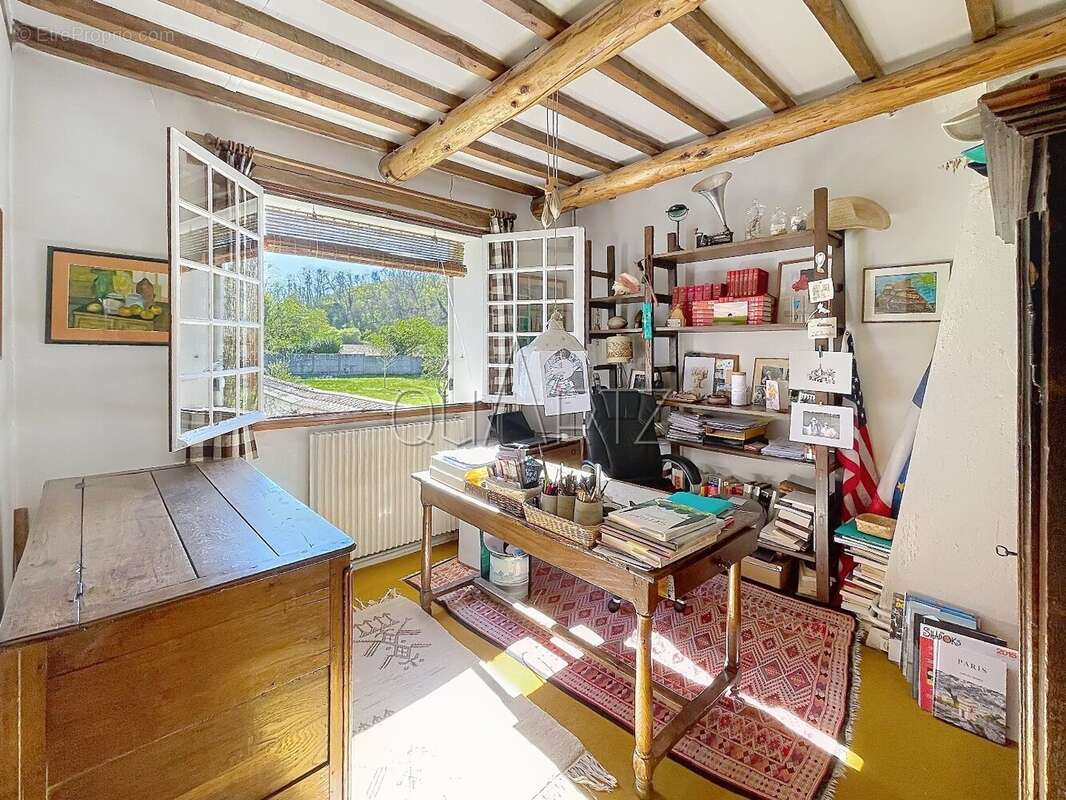 Fort potentiel pour cette vaste maison familiale - photo 11