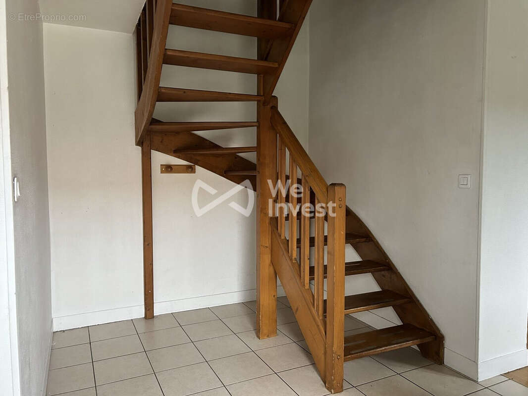 Maison à SAINT-MARTIN-EN-CAMPAGNE