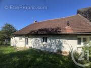 Maison à NUARS