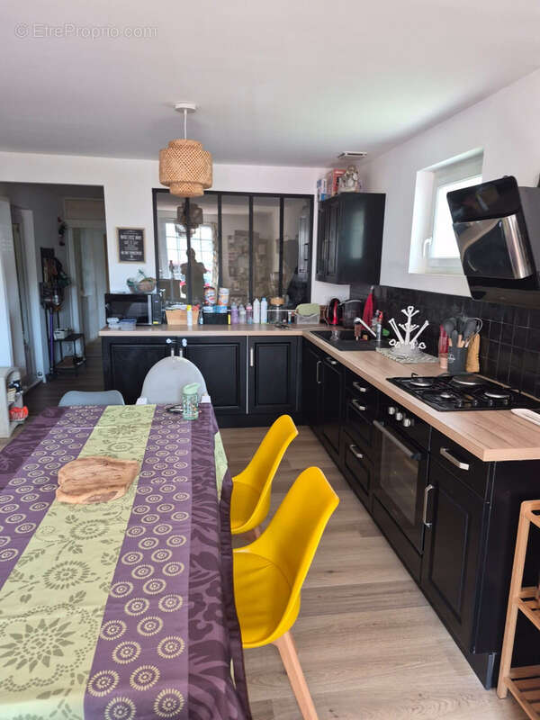 Maison individuelle de plain pied 3 pieces 73 m2 - jardin et terrasse abritee sur une parcelle de 470 m2 - photo 2