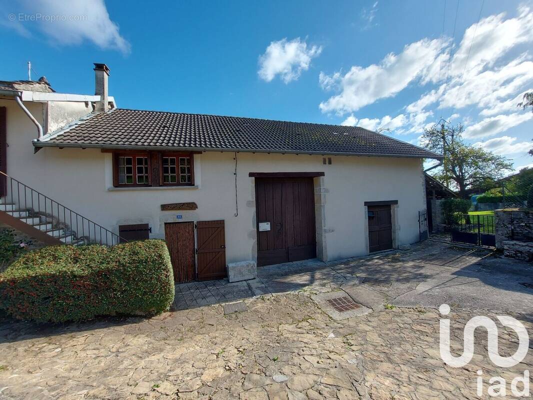 Photo 1 - Maison à ORGELET