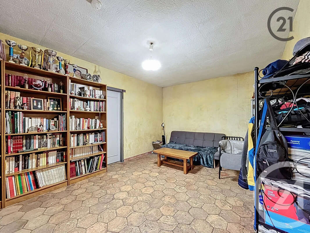 Maison à VILLEBOUGIS