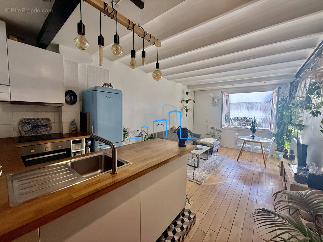 Appartement à PARIS-11E