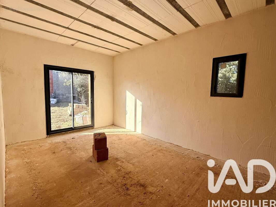 Maison 100 m² à Vendemian  - photo 8