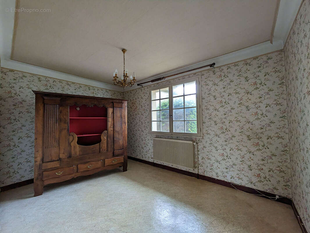 Maison à DOL-DE-BRETAGNE