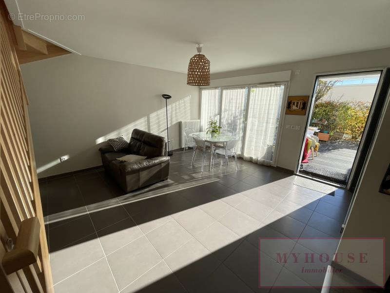 Appartement à BAGNEUX