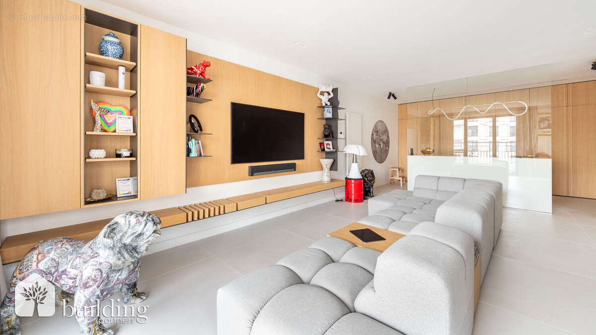 Appartement à LEVALLOIS-PERRET