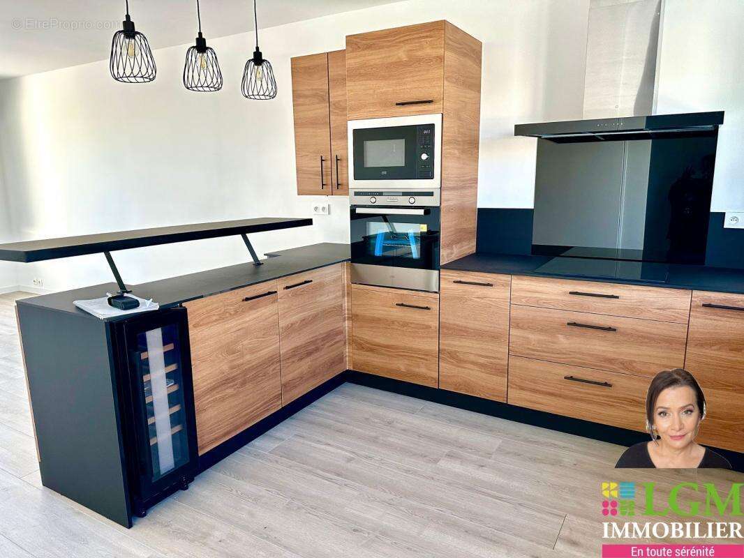 Appartement à MAUGUIO