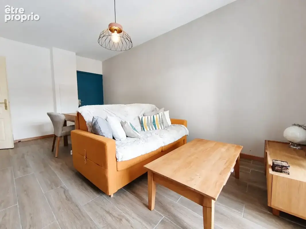Sainte-clotilde   appartement t2 rénové avec terrasse, jardinet et parking - photo 2