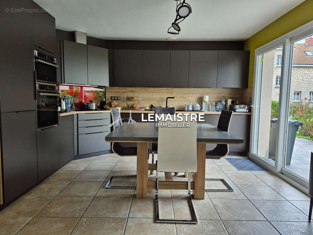 Maison à OCTEVILLE-SUR-MER