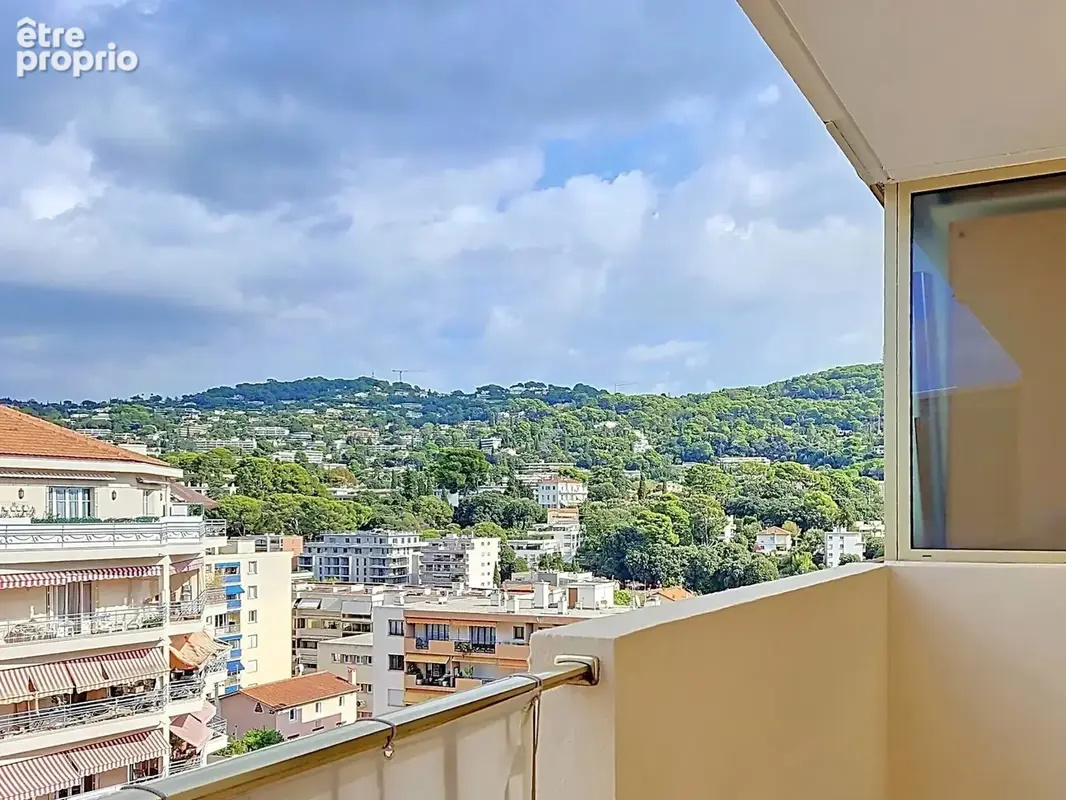 Le cannet limite cannes : appartement refait a neuf - photo 4