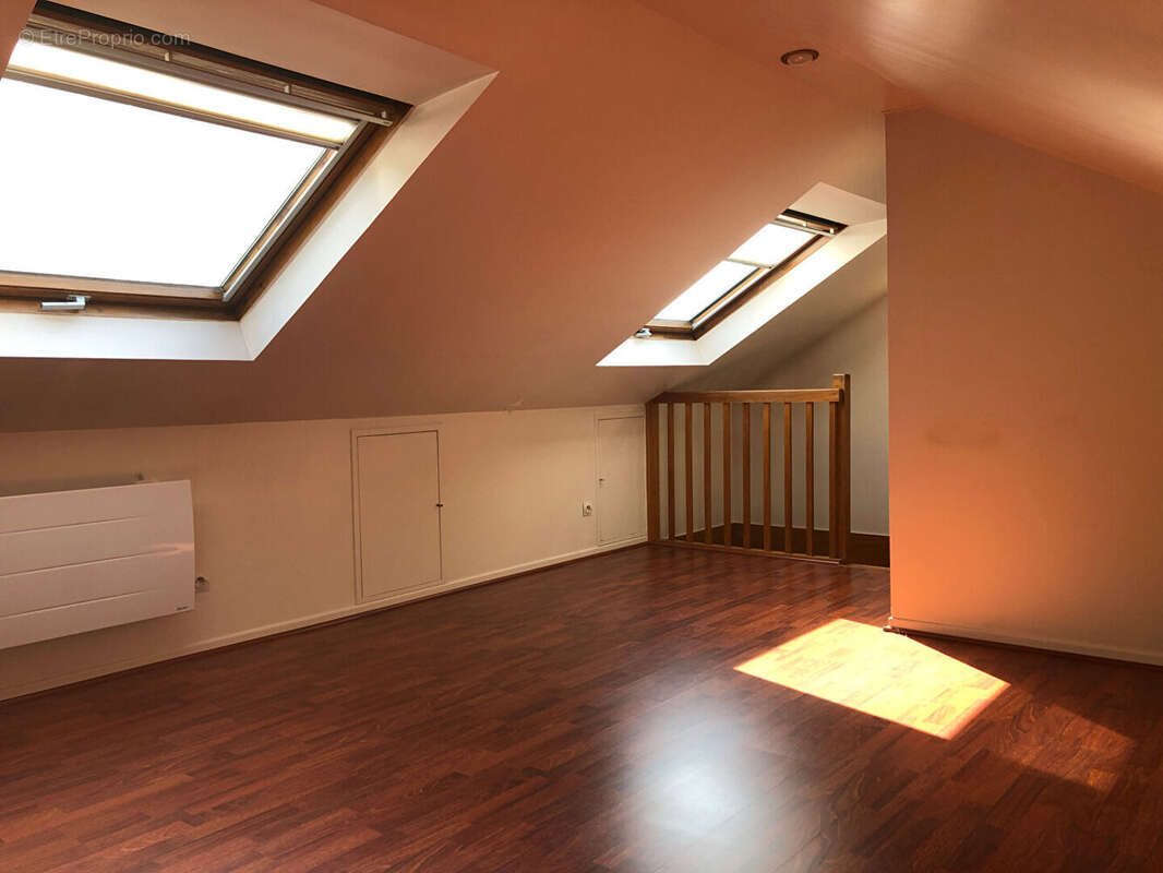 Maison à LES LOGES-EN-JOSAS