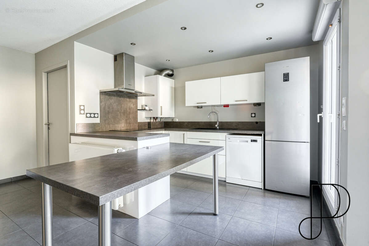 Appartement à LYON-5E