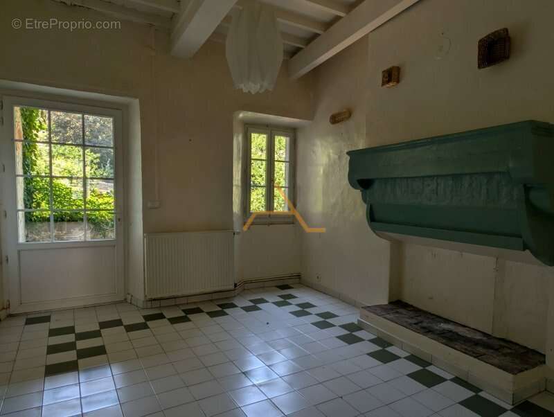 Bourdeaux Maison de village avec jardin - photo 6