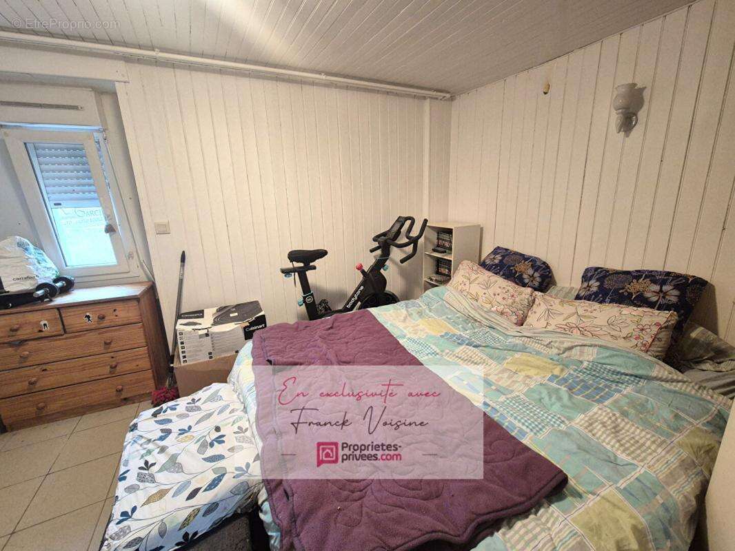 Maison à LES HERBIERS