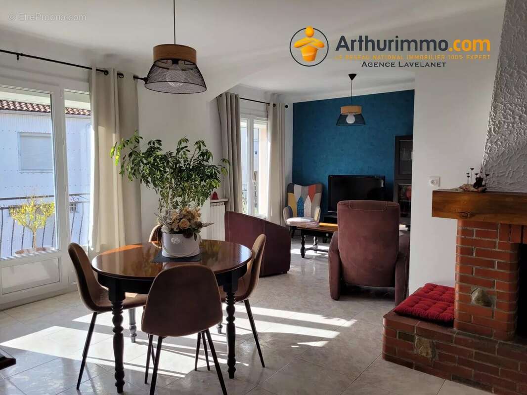 Maison à LAROQUE-D'OLMES