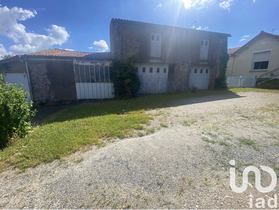 Photo 8 - Maison à SAINT-JULIEN-DE-CONCELLES