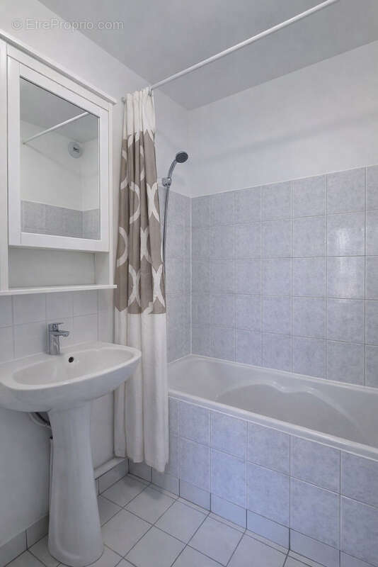 Appartement à SAINT-GERMAIN-LES-CORBEIL