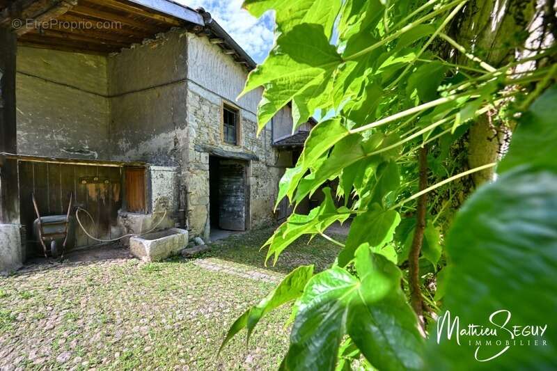 Maison à MILLERY