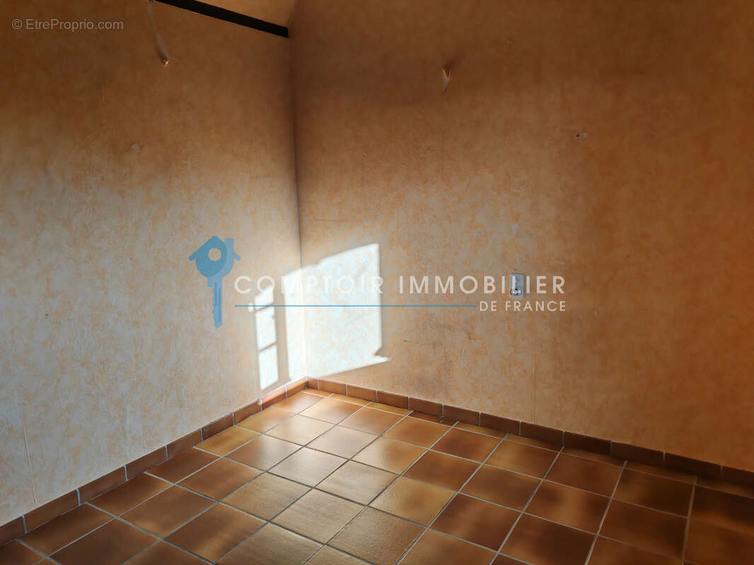 Dpt hérault à vendre saint martin de londres proche, villa f 6 sh 203 m2 terrain 1951 m2 - photo 13