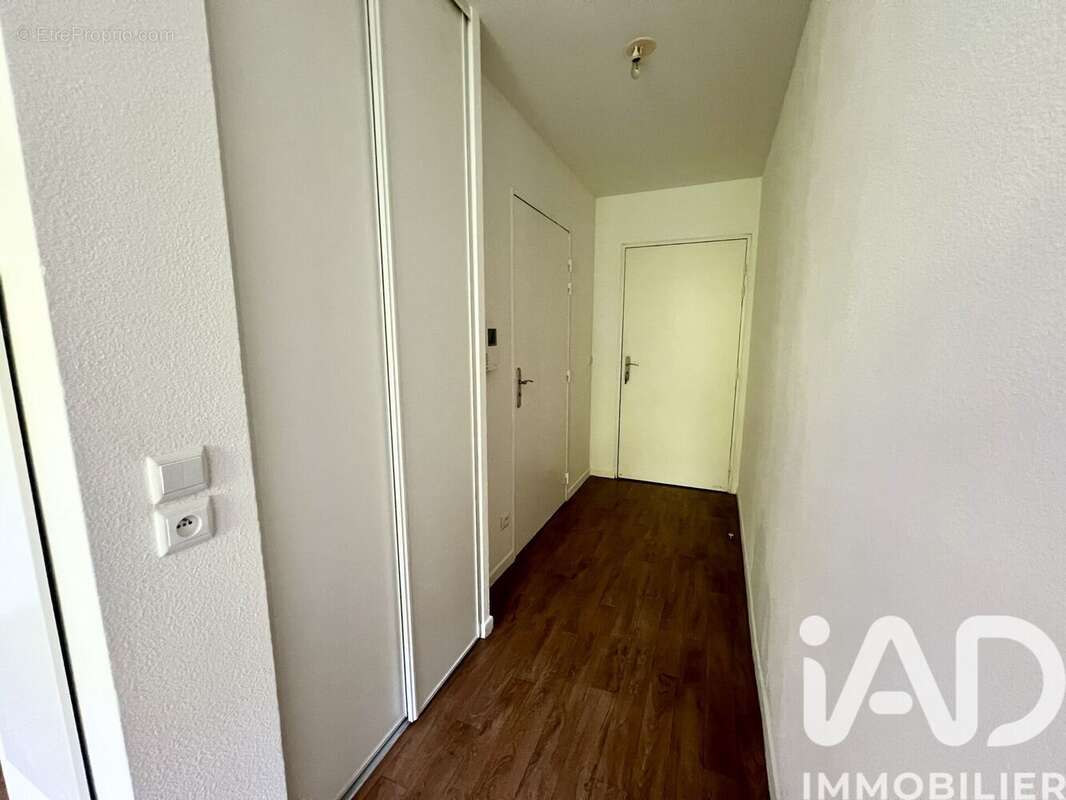 Photo 6 - Appartement à VILLENEUVE-LA-GARENNE