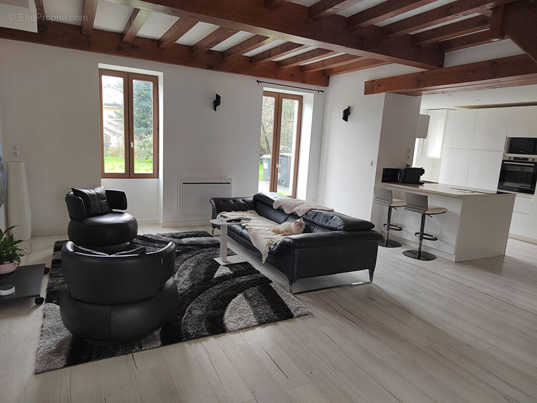 Maison à MIOS