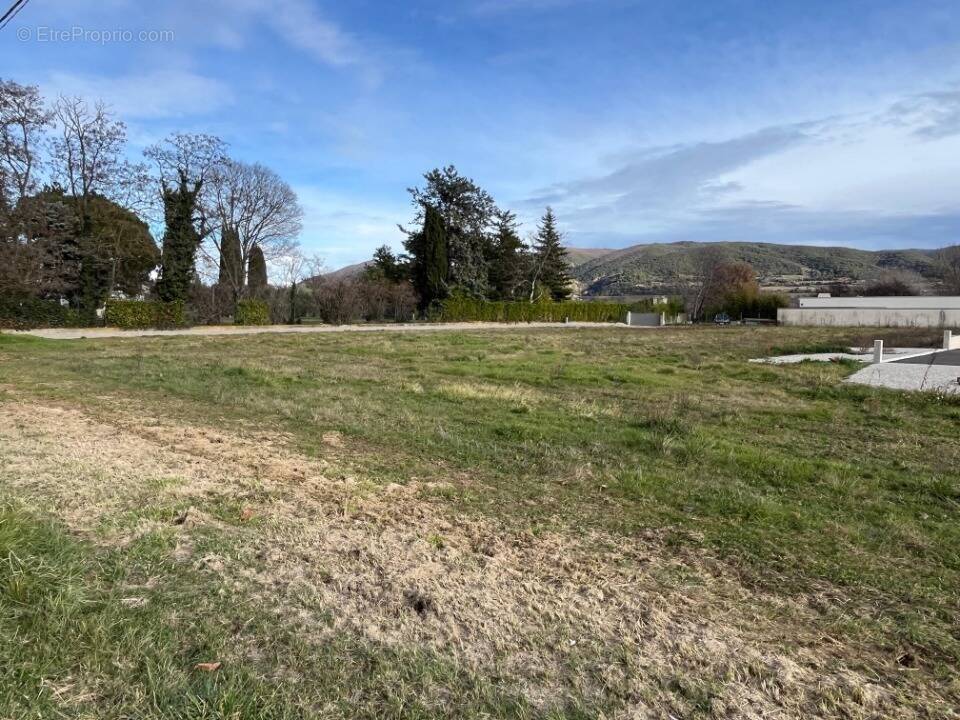 Terrain à PEYRUIS