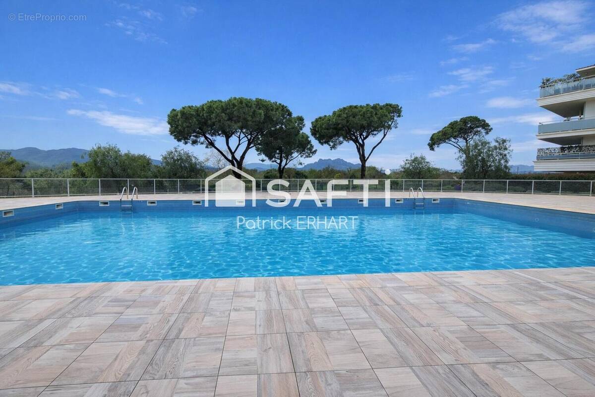 Photo 1 - Appartement à PUGET-SUR-ARGENS