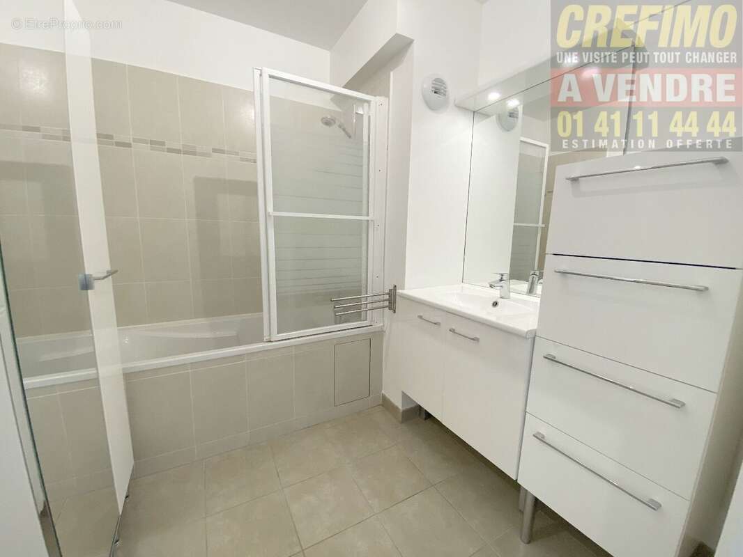 Appartement à COLOMBES