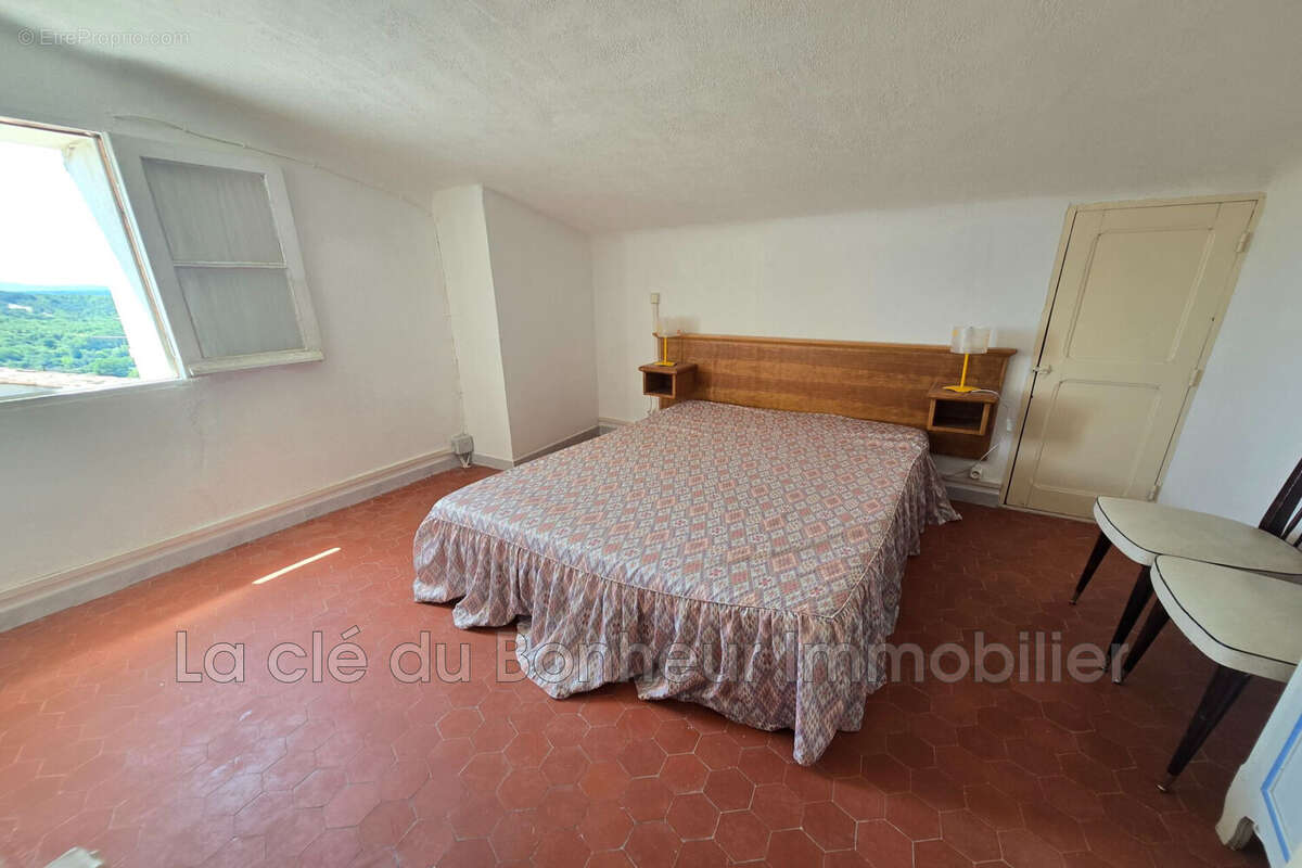 Maison à PUIMOISSON