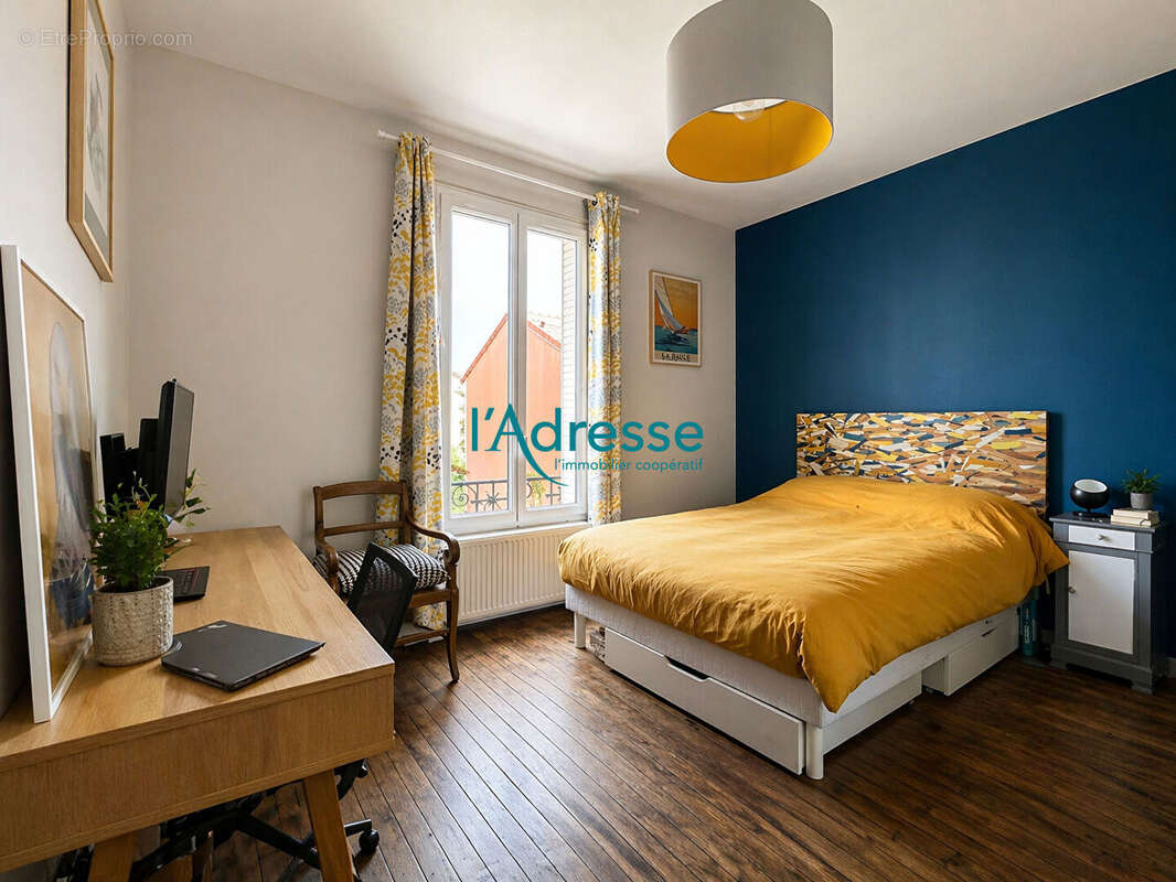 Maison à NANTERRE